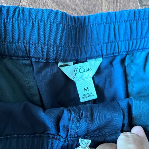 J.‎ Crew Women's Medium 2.5" Shorts Navy Blue High Rise Pockets - Picture 7 of 7